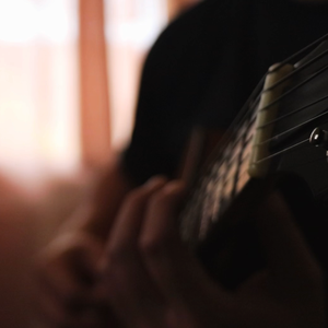 亚洲美女丝袜视频姐弟乱伦
